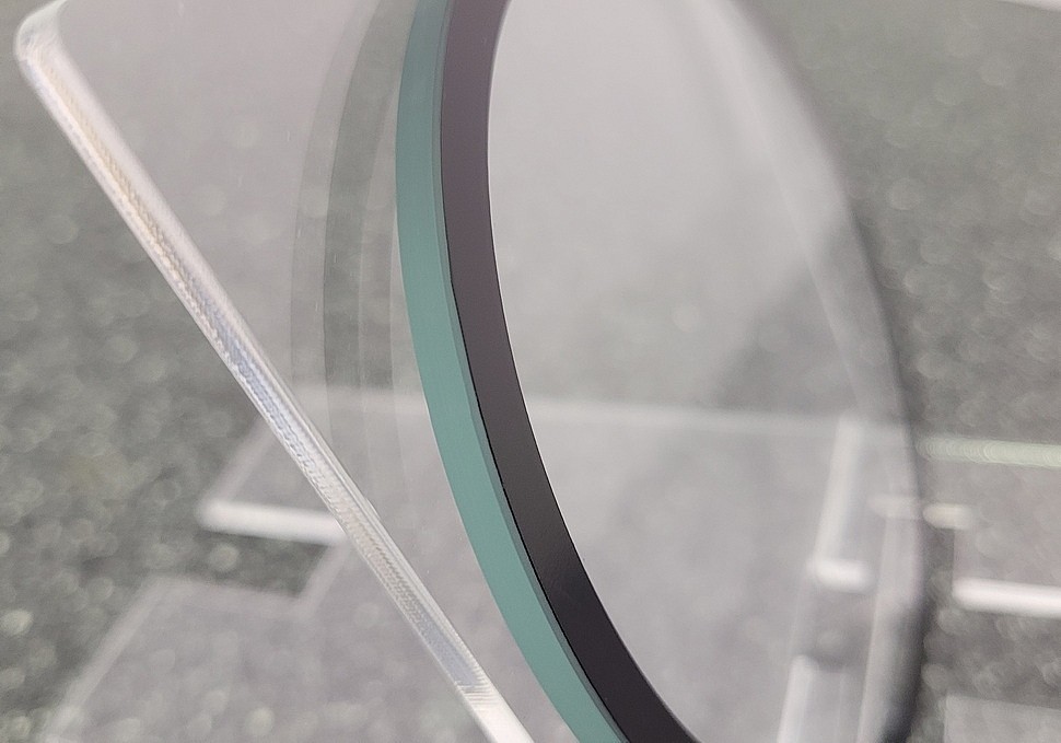 Круглое приборное стекло с шелкографией